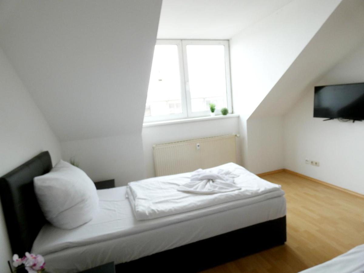 Sunnyhome Monteurwohnungen Und Apartments In 埃尔福特 外观 照片