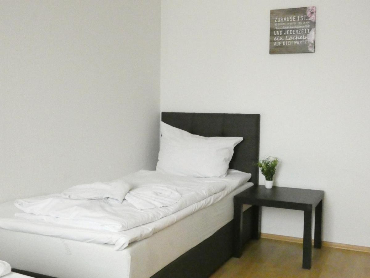 Sunnyhome Monteurwohnungen Und Apartments In 埃尔福特 外观 照片